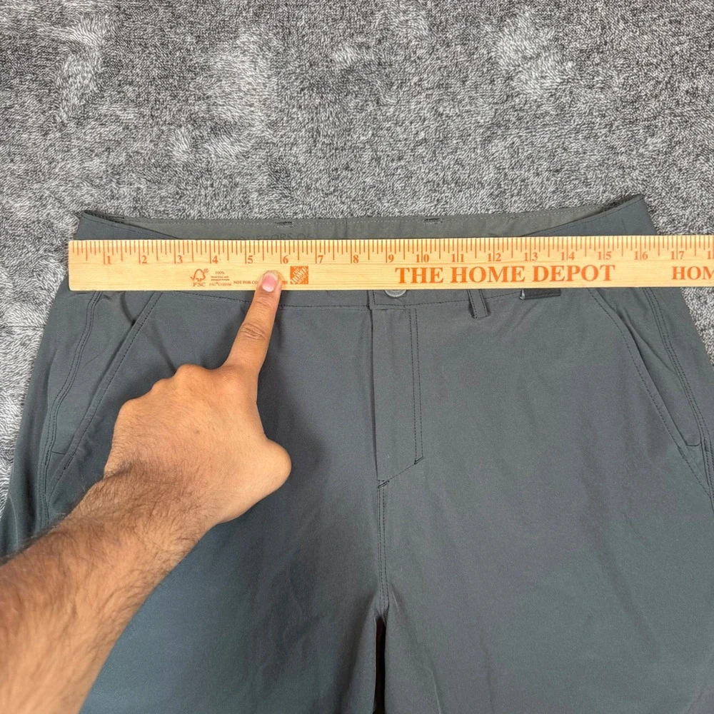 Patagonia Men's Gray Performance Shorts Size 31 Stretch Hiking Outdoor Casual